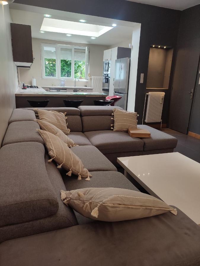 Chambre Prive Dans Une Maison Avec Terrasse Et Jardin Salles De Bain Partagees Daire Lille Dış mekan fotoğraf