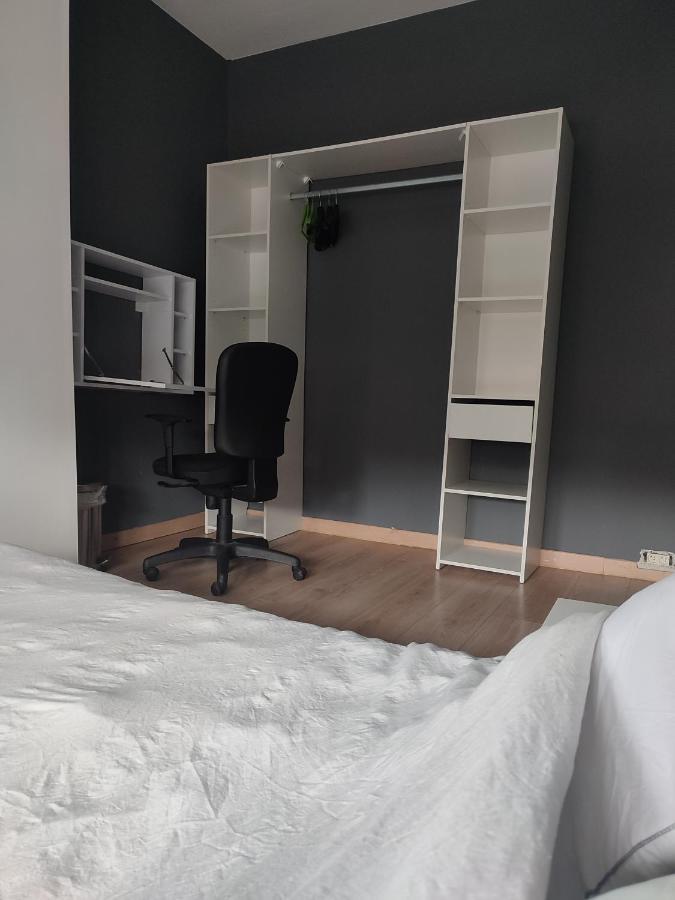 Chambre Prive Dans Une Maison Avec Terrasse Et Jardin Salles De Bain Partagees Daire Lille Dış mekan fotoğraf